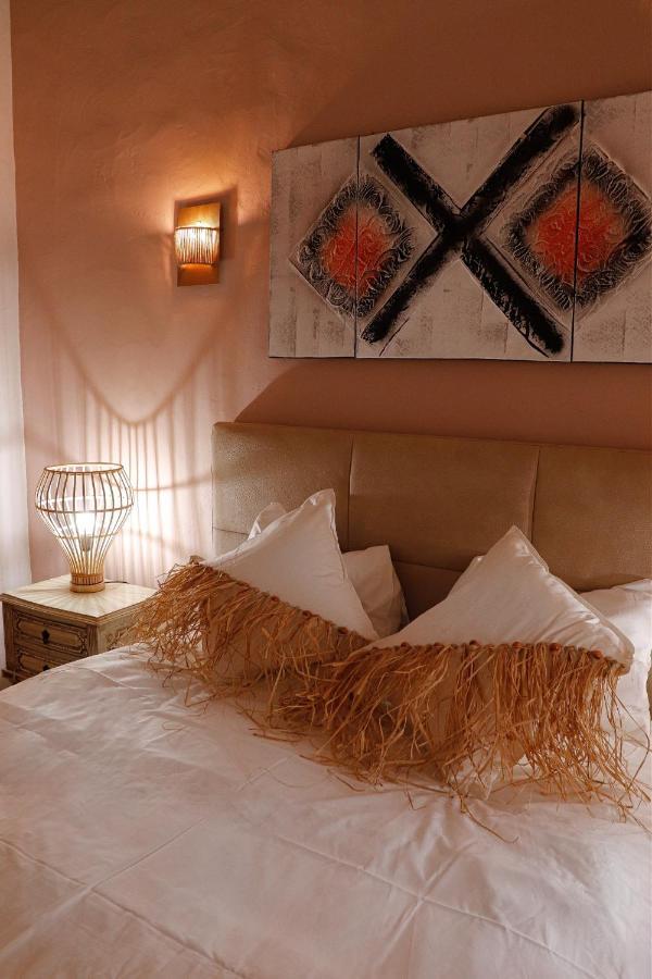 Holiday home Casa Rustica Em - Karmea Alte